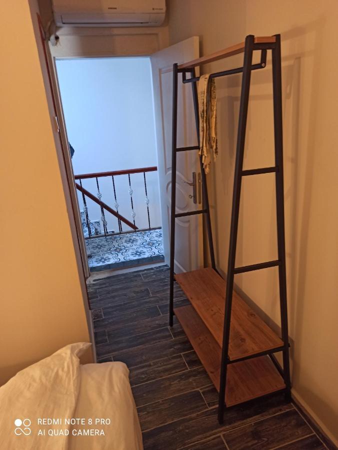 Gagarin Pub & Hotel 안탈리아 외부 사진