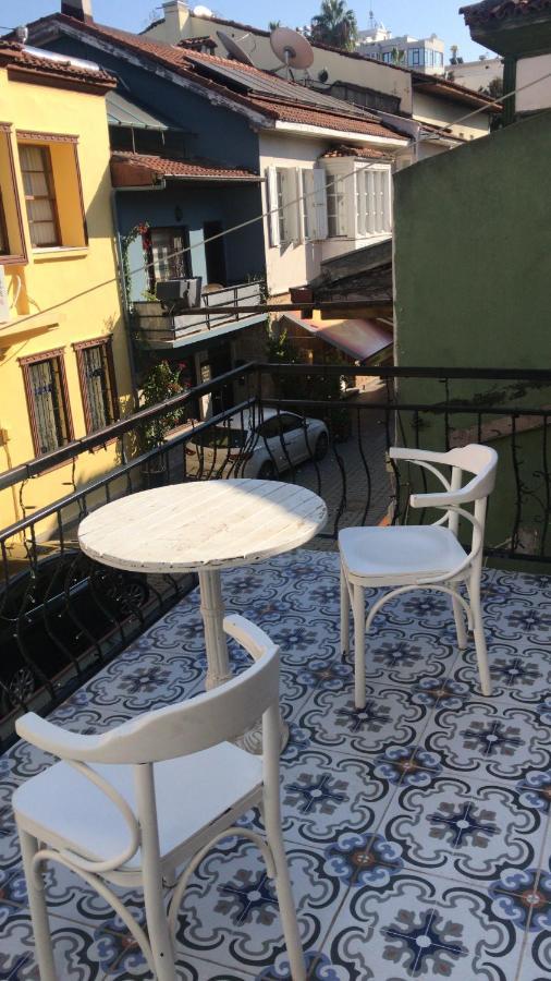 Gagarin Pub & Hotel 안탈리아 외부 사진