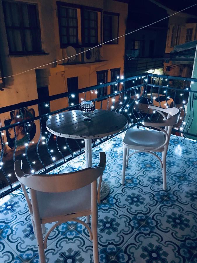 Gagarin Pub & Hotel 안탈리아 외부 사진